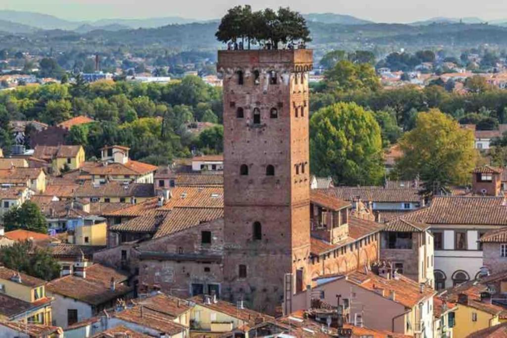 Appartamento Poggio Del Sole Лука Екстериор снимка