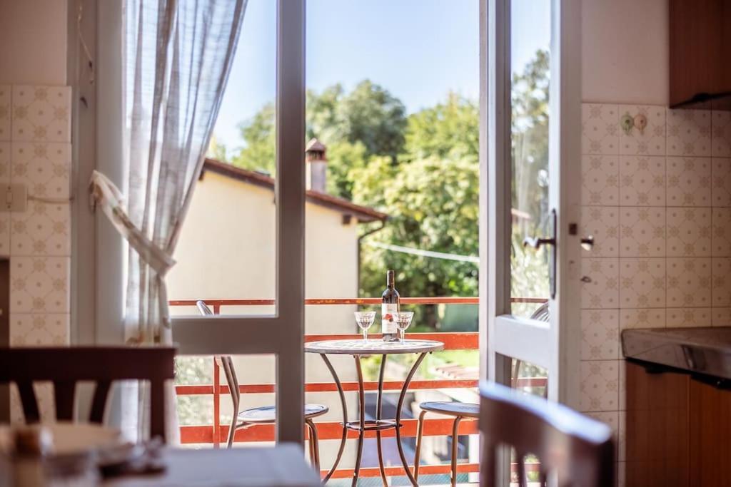 Appartamento Poggio Del Sole Лука Екстериор снимка